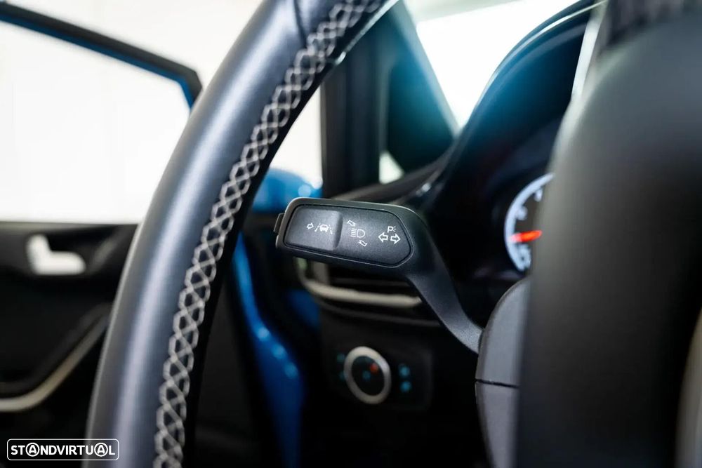 Ford Fiesta 1.5 EcoBoost S&S c/ Pack Pele Exclusiva ST - 34