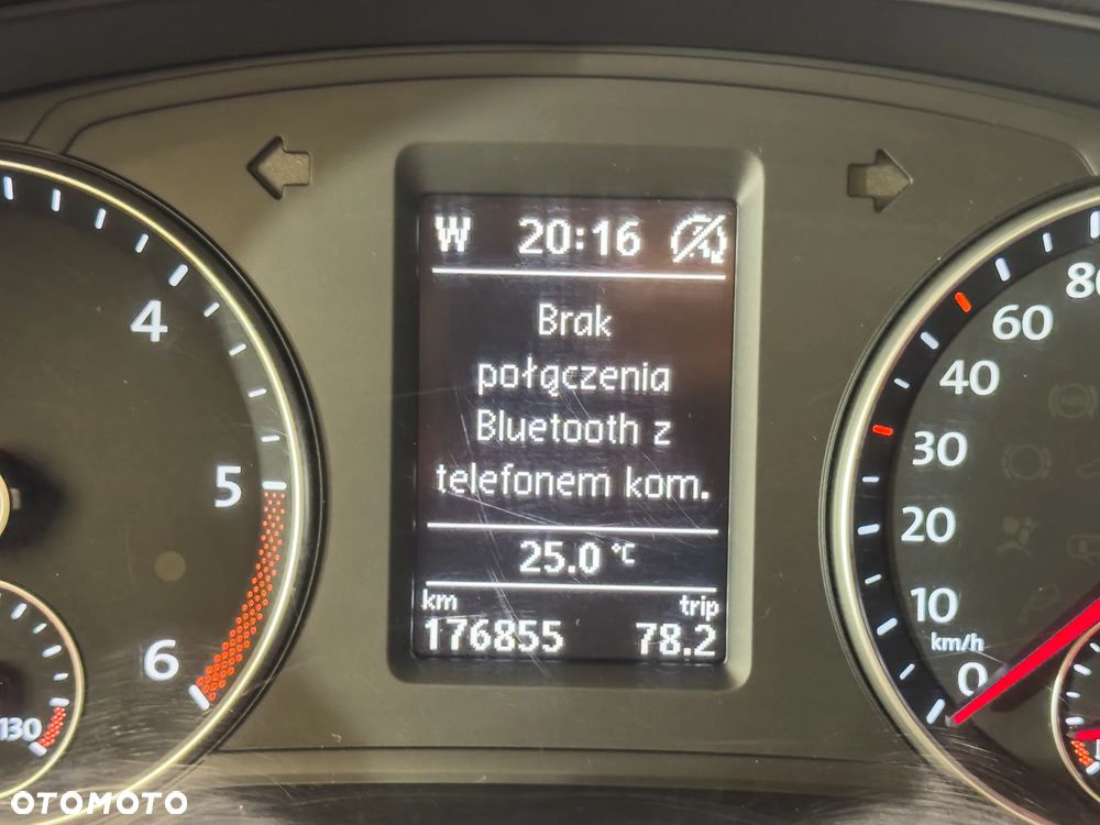 Volkswagen Sharan 2.0 TDI BlueMotion Technology Highline - 28
