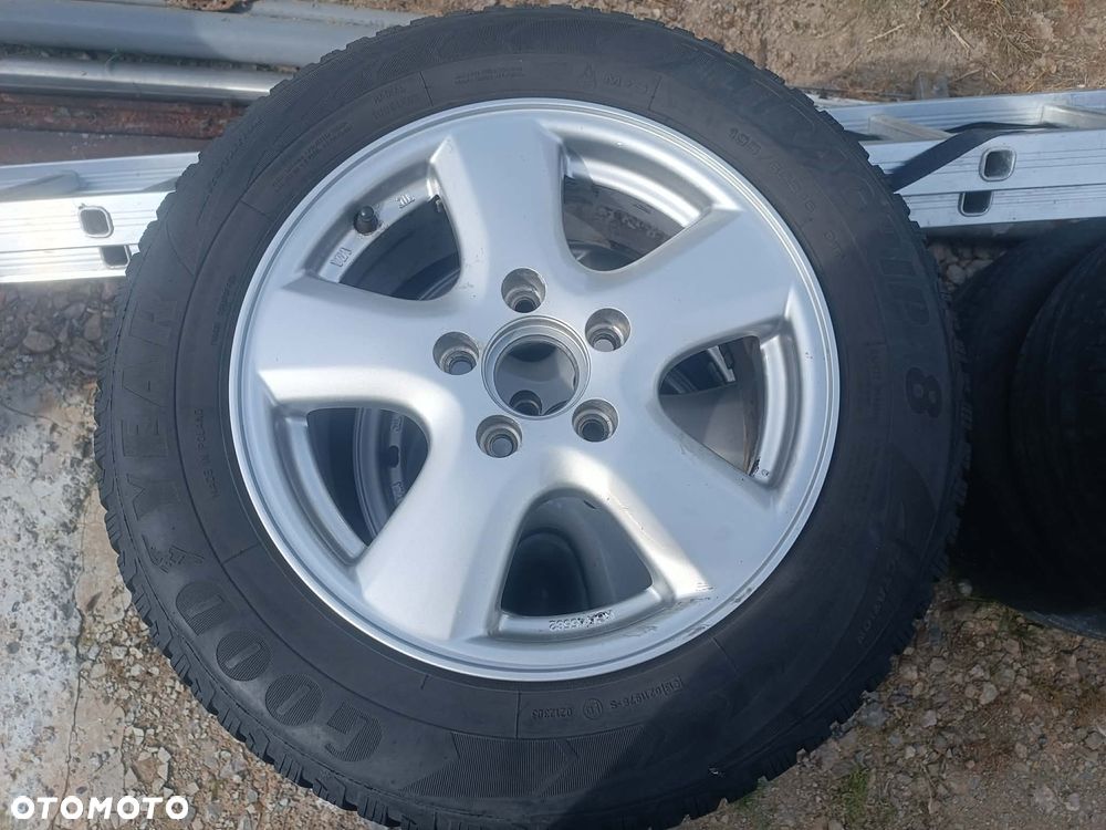 Volkswagen Jetta 1.4 TSI Comfortline - 17