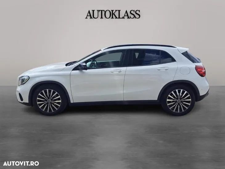 Mercedes-Benz GLA 220 4MATIC - 2
