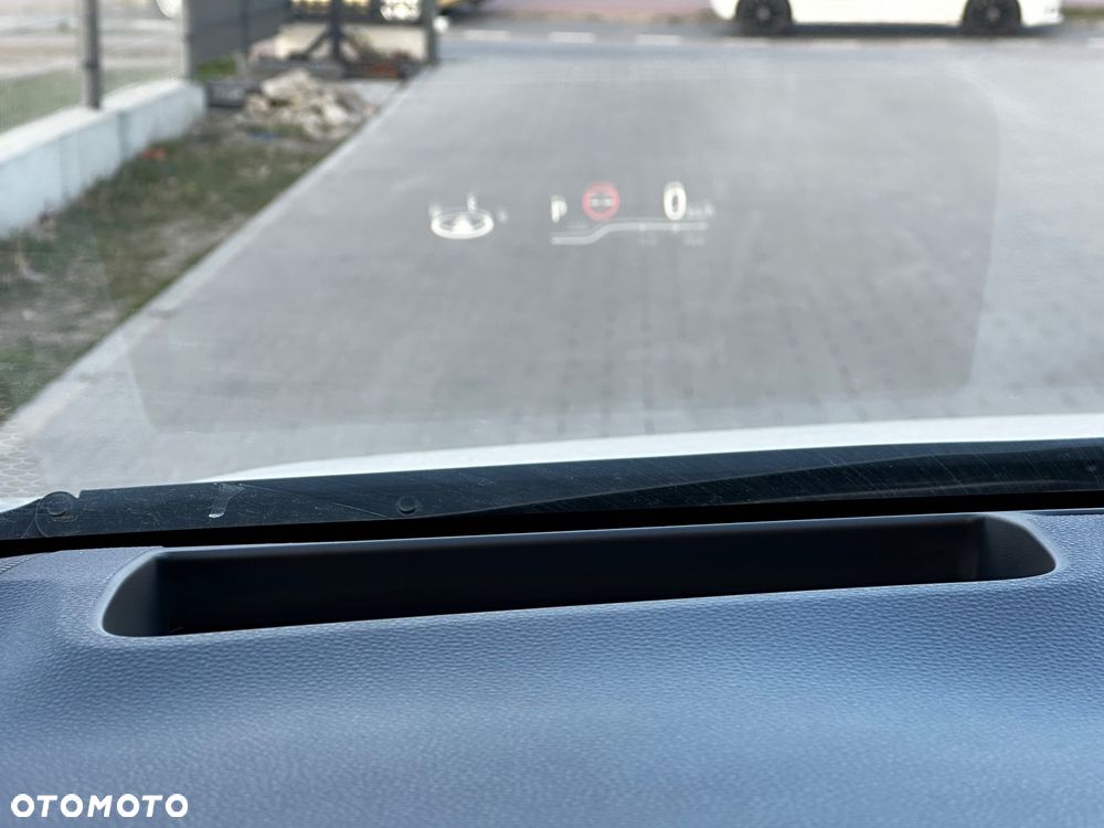 Toyota GR Corolla - 18