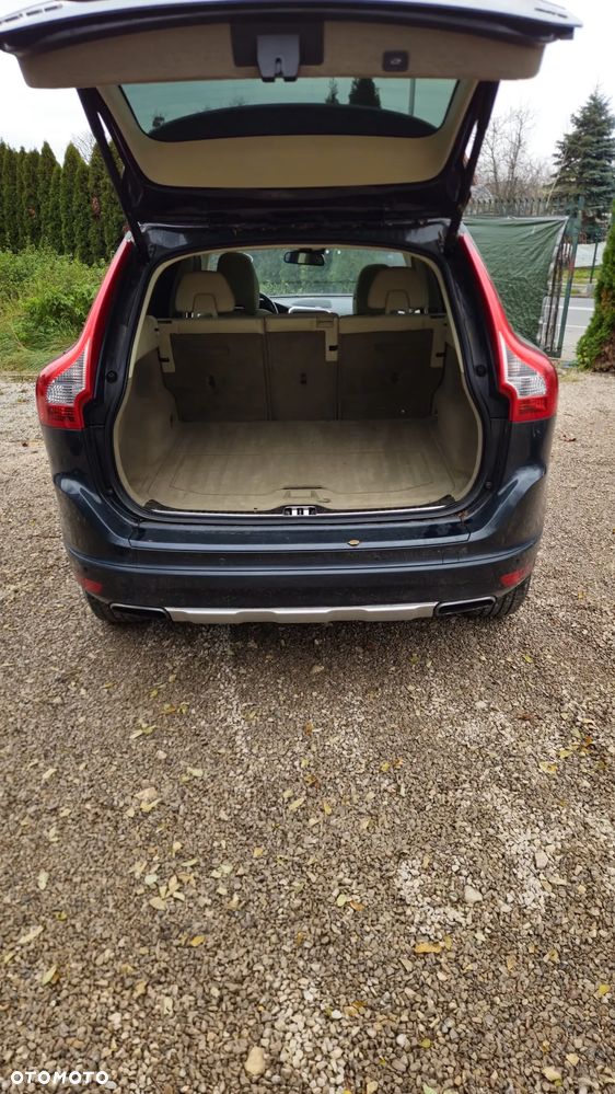 Volvo XC 60 3.2 AWD Momentum - 13
