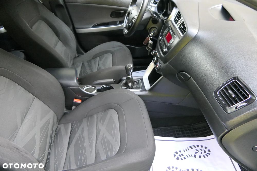 Kia Ceed 1.4 Business Line - 17