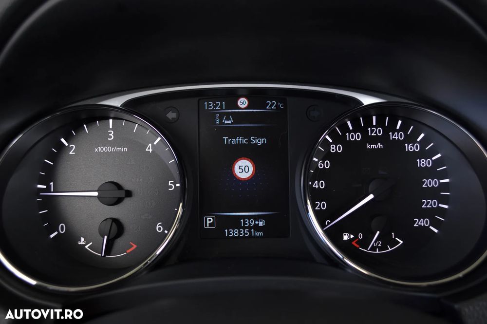 Nissan X-Trail 2.0 dCi Xtronic N-Connecta - 19