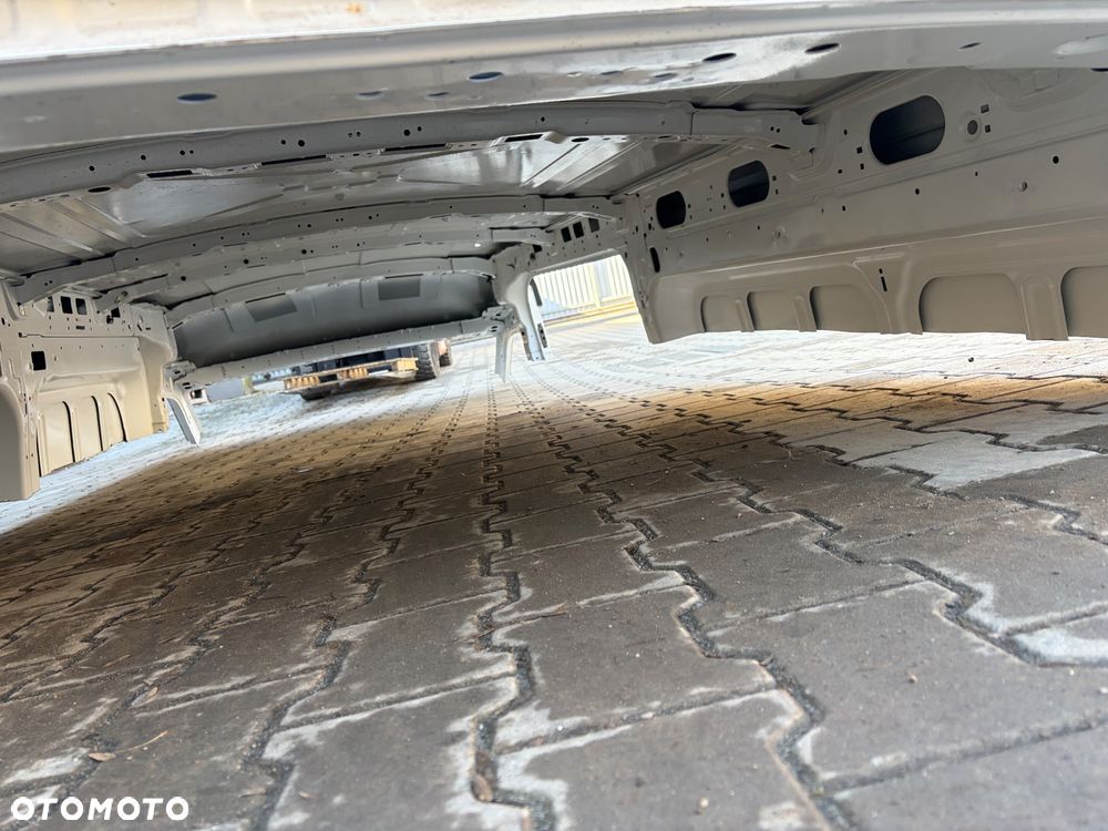 Dach ford transit mk8 Lift L3 H2 stan jak nowy - 4