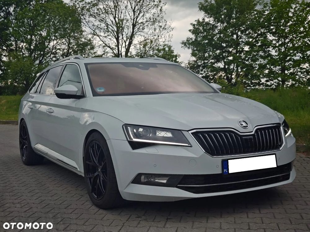 Skoda Superb 2.0 TSI 4x4 DSG Style - 23