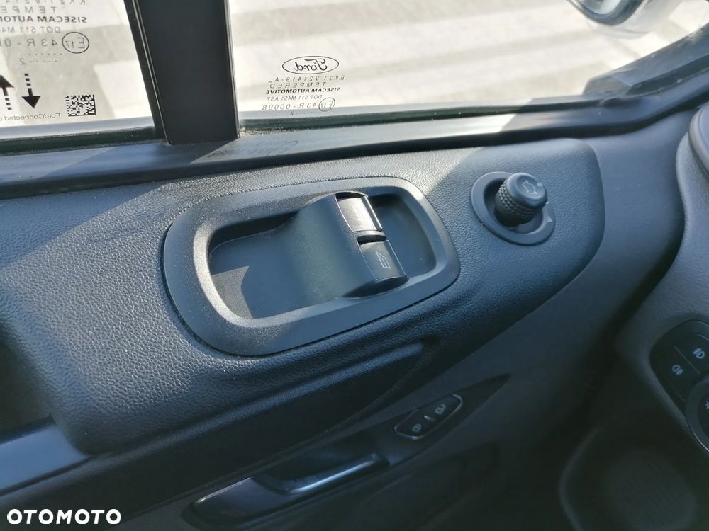 Ford Transit Custom - 17