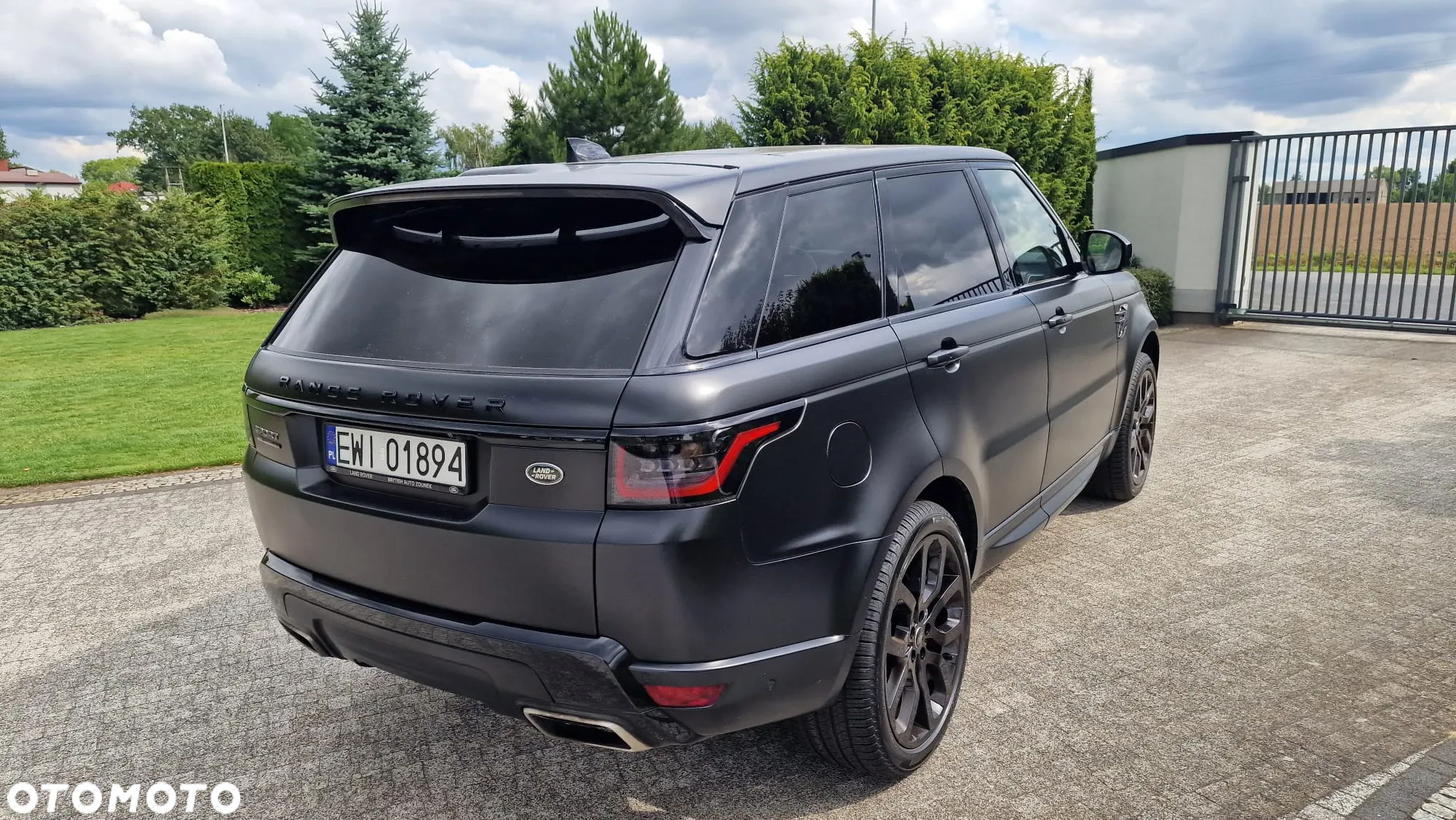 Land Rover Range Rover Sport - 12