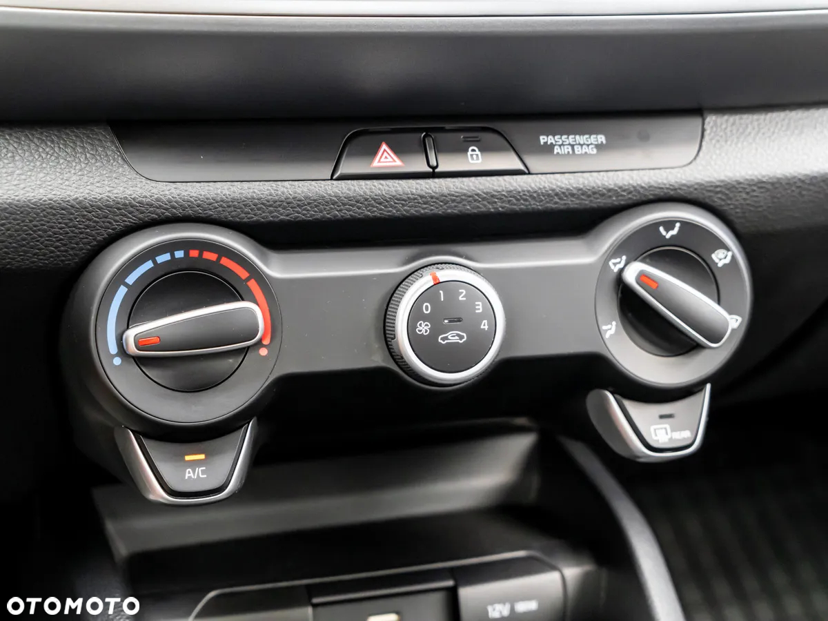 Kia Stonic 1.0 T-GDI M DCT - 19