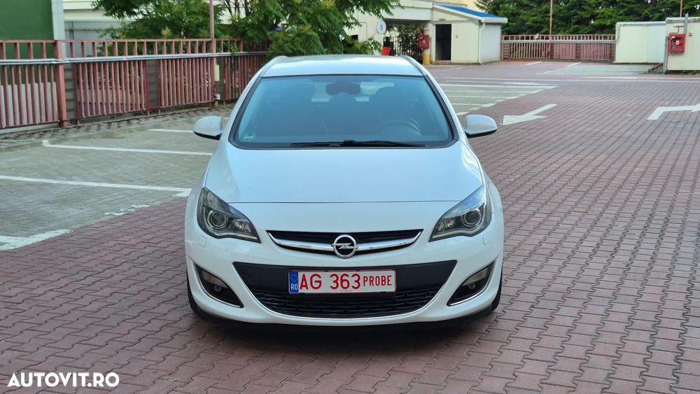 Opel Astra 1.7 CDTI DPF Cosmo - 2