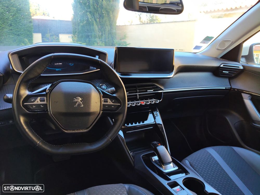 Peugeot e-2008 Allure Pack - 22