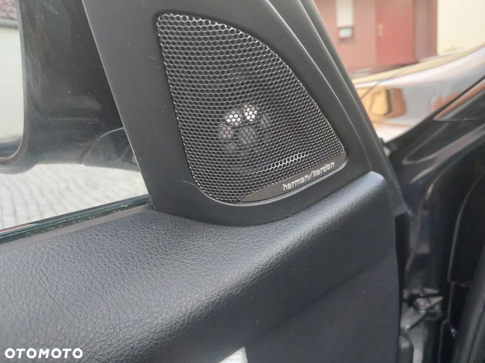 BMW Seria 3 - 21