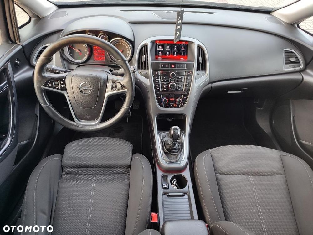 Opel Astra 1.6 CDTI Enjoy - 11