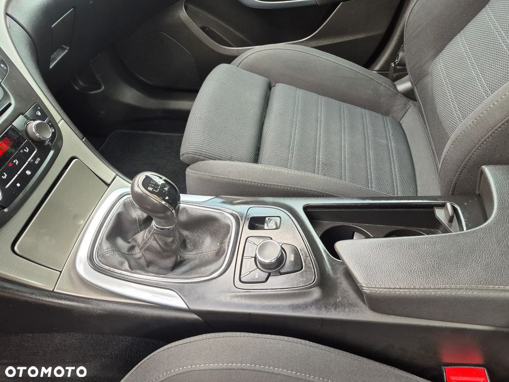 Opel Insignia 1.8 Edition - 11