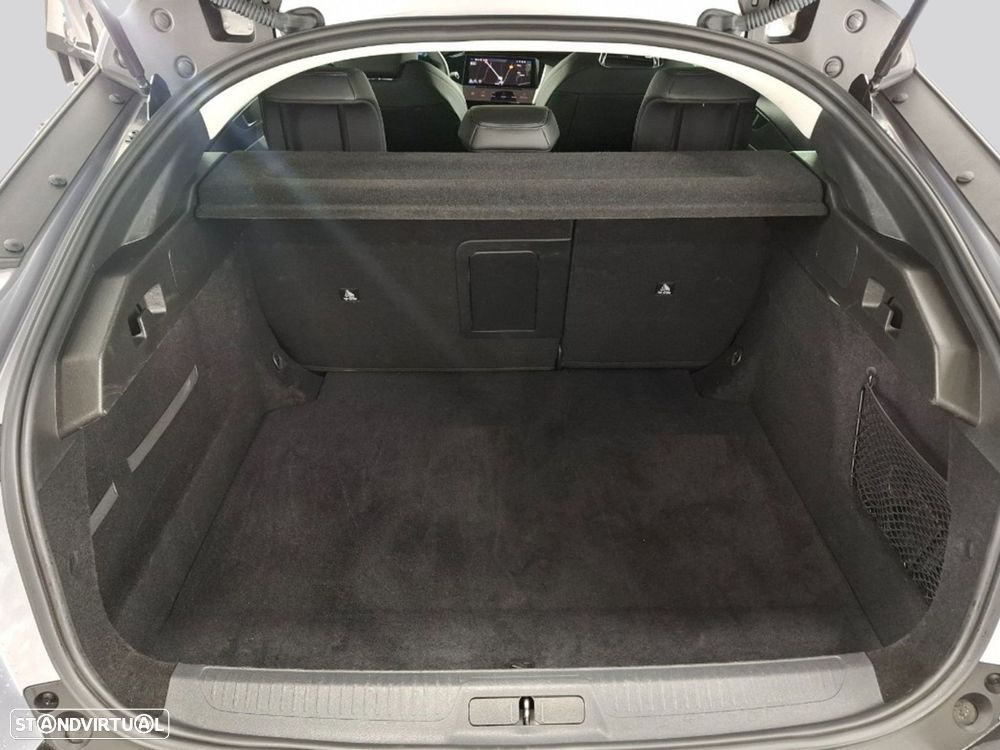 Peugeot 408 - 18