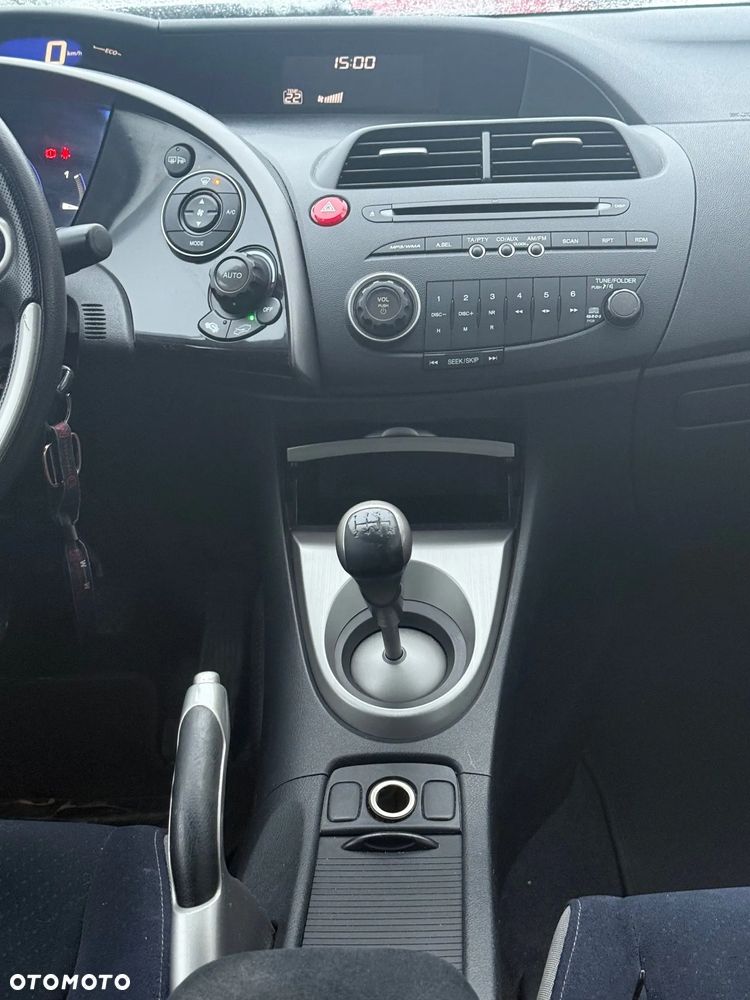 Honda Civic 1.4 Comfort - 17