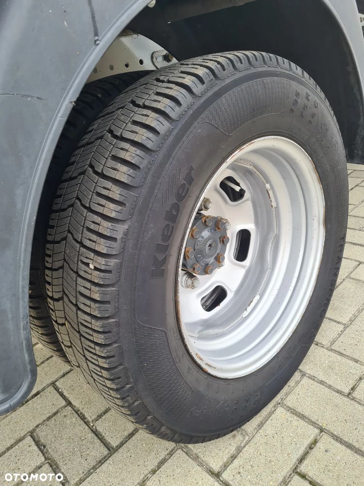 Iveco DAILY - 22