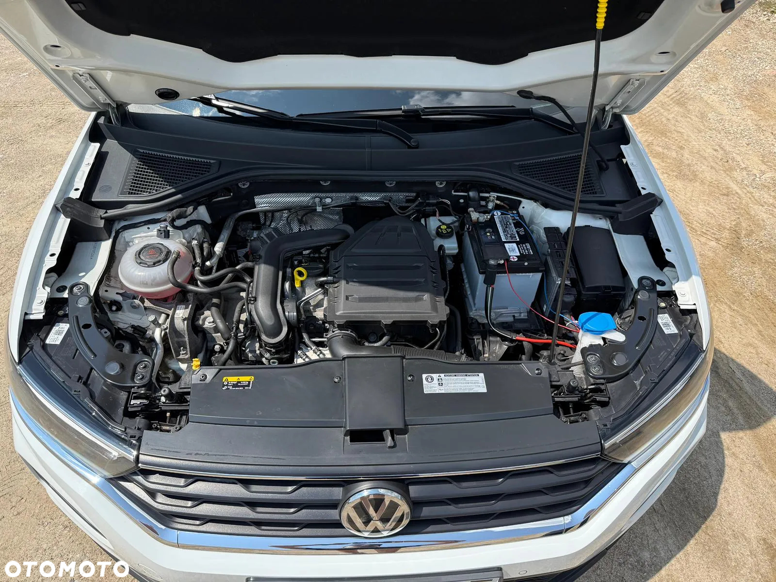 Volkswagen T-Roc 1.0 TSI Advance - 22