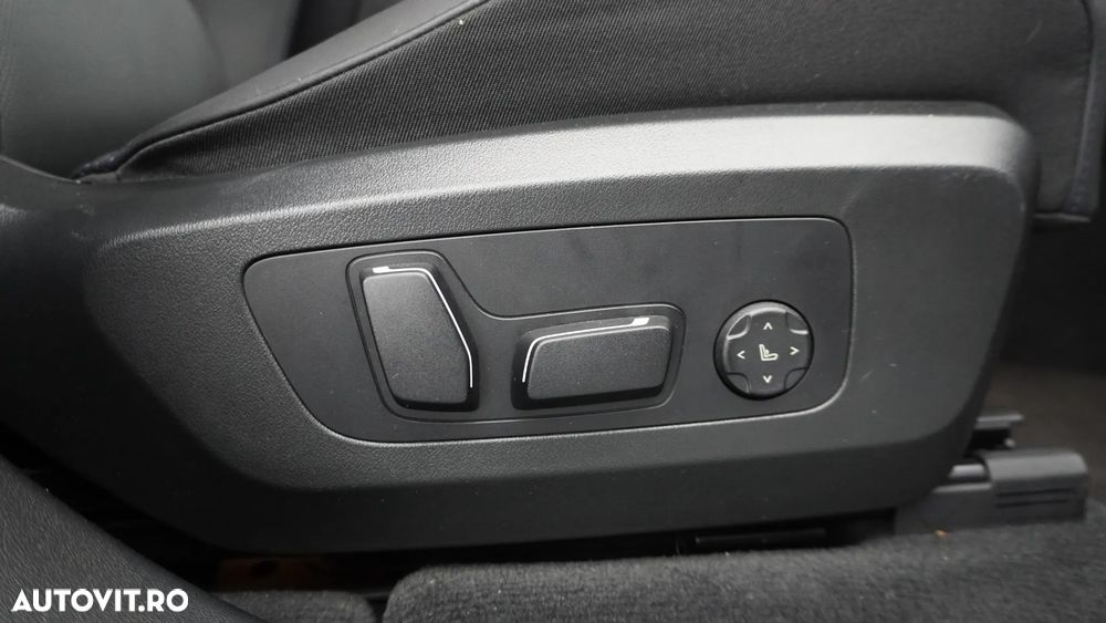 BMW X3 xDrive20i AT MHEV - 33