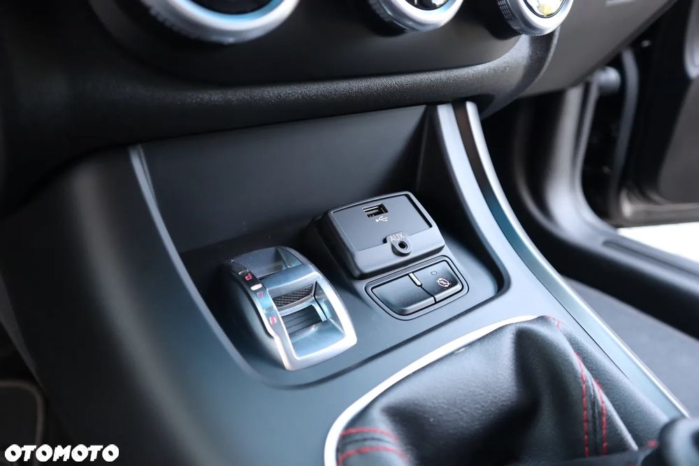 Alfa Romeo Giulietta 1.4 TB Distinctive - 19