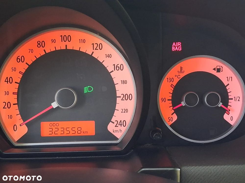Kia Ceed - 9