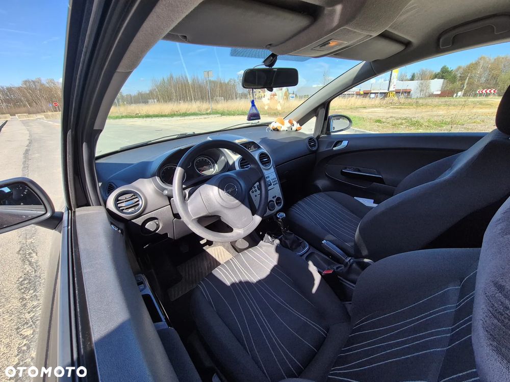 Opel Corsa 1.0 12V Enjoy - 9