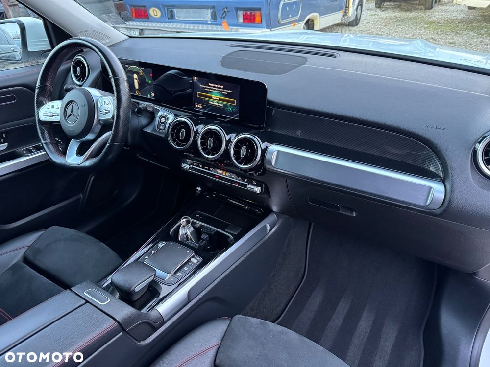 Mercedes-Benz GLB 200 d 8G-DCT AMG Line - 14