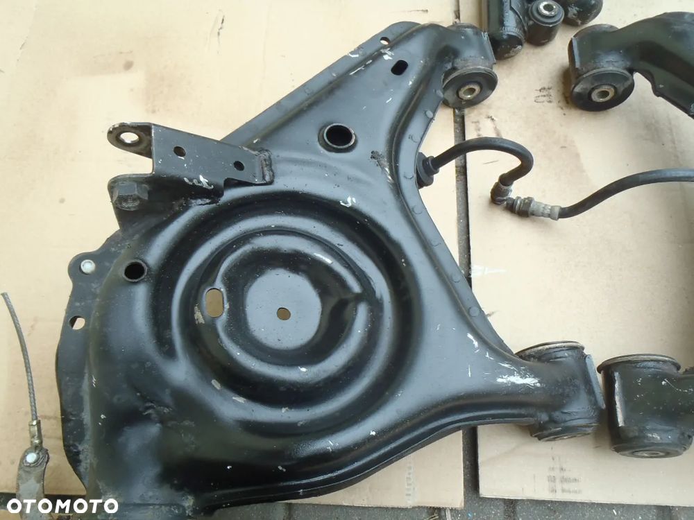 WAHACZ TYŁ TYLNY tujeja czop lewy Z BELKI ZAWIESZENIA FIAT SEICENTO CINqUECENTO lewy NIE MALOWANY ORYGINAŁ - 18