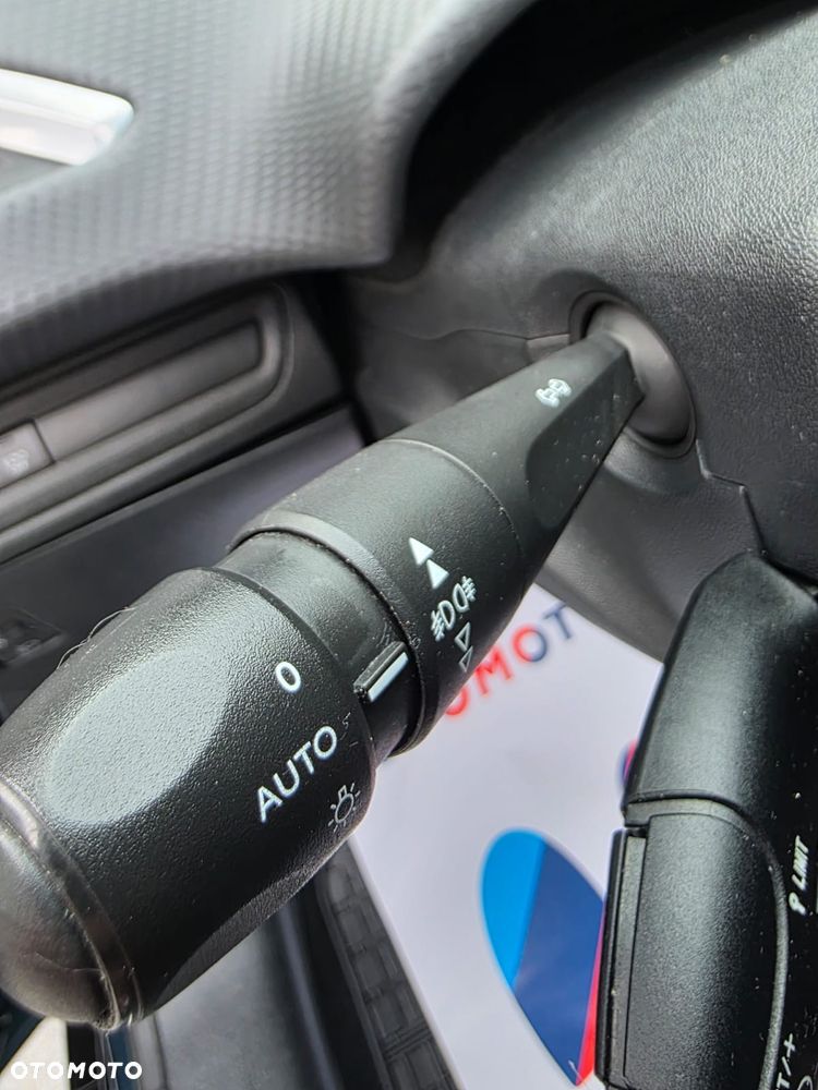 Peugeot 2008 PureTech 110 Stop&Start Crossway - 29