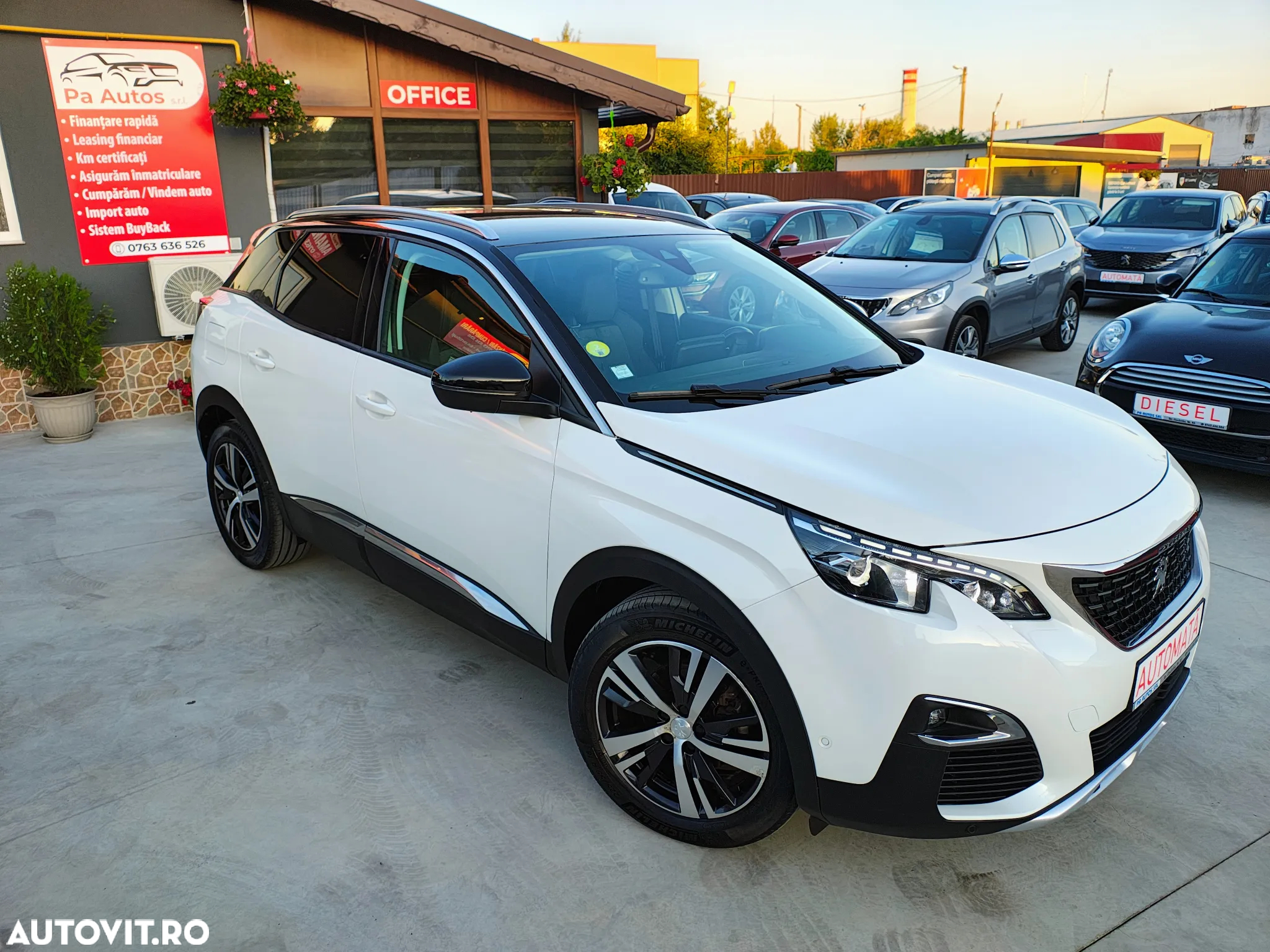 Peugeot 3008 1.5 BlueHDI 130 EAT8 Allure Pack - 24