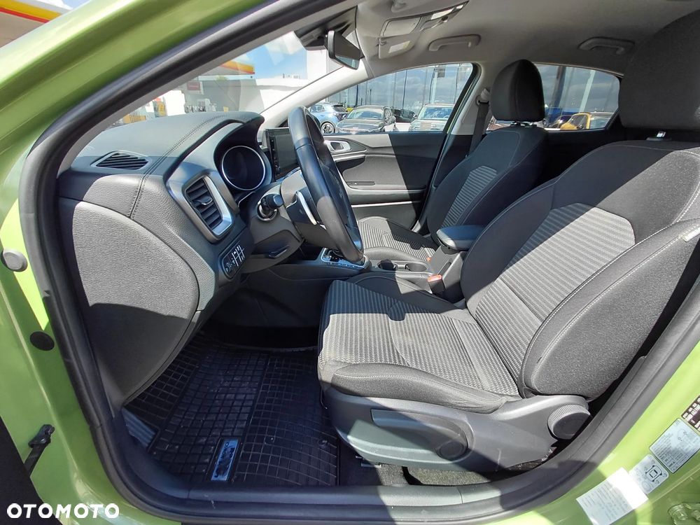 Kia XCeed 1.5 T-GDI M DCT - 11