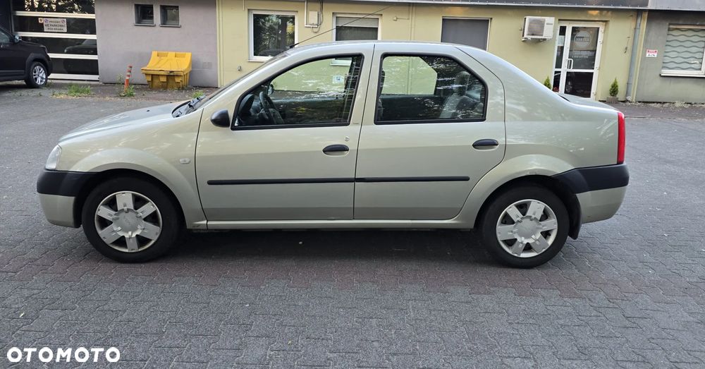 Dacia Logan 1.5 dCi Laureate Pioneer - 10