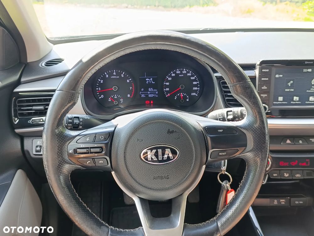 Kia Stonic 1.4 L - 14