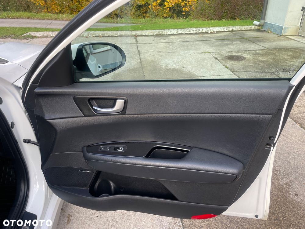 Kia Optima 1.7 CRDI GT Line DCT - 24