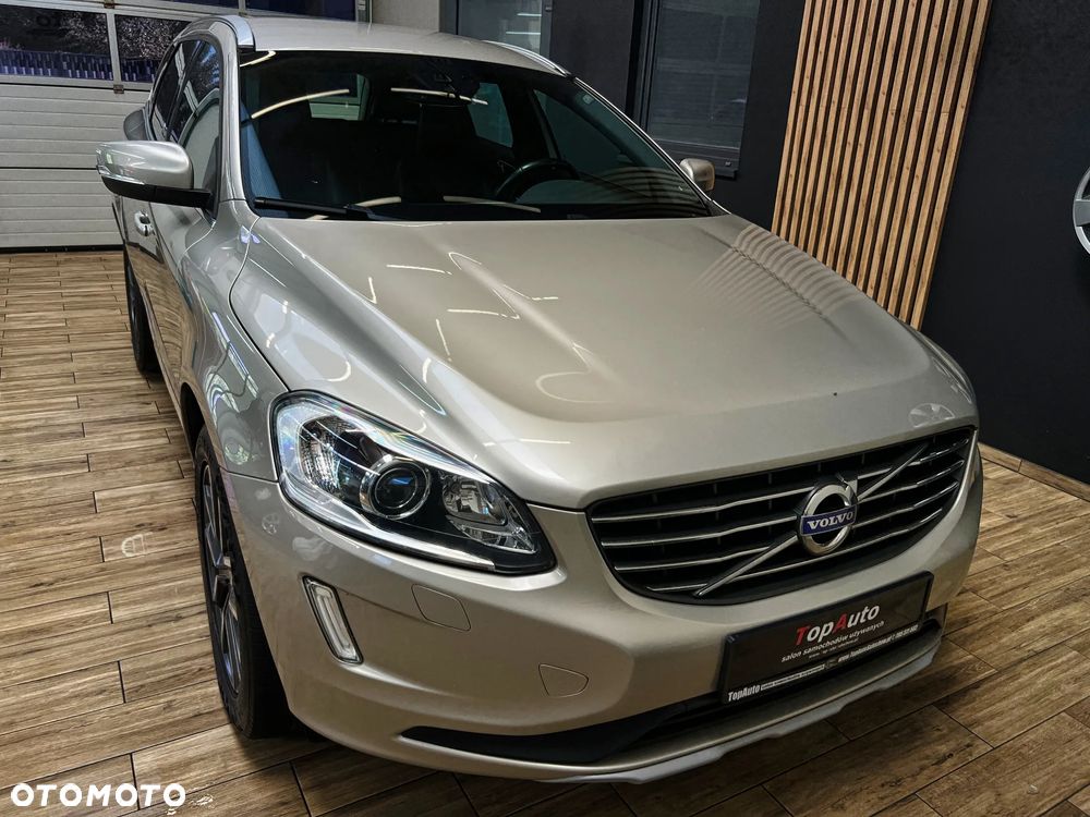 Volvo XC 60 D4 Momentum - 5