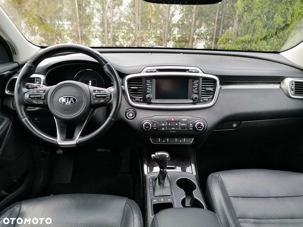 Kia Sorento - 7