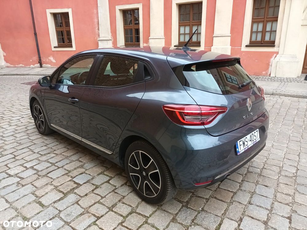 Renault Clio TCe 100 BUSINESS EDITION - 33