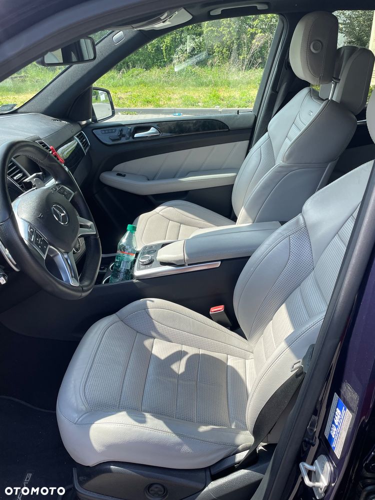 Mercedes-Benz ML 63 AMG 4-Matic - 19