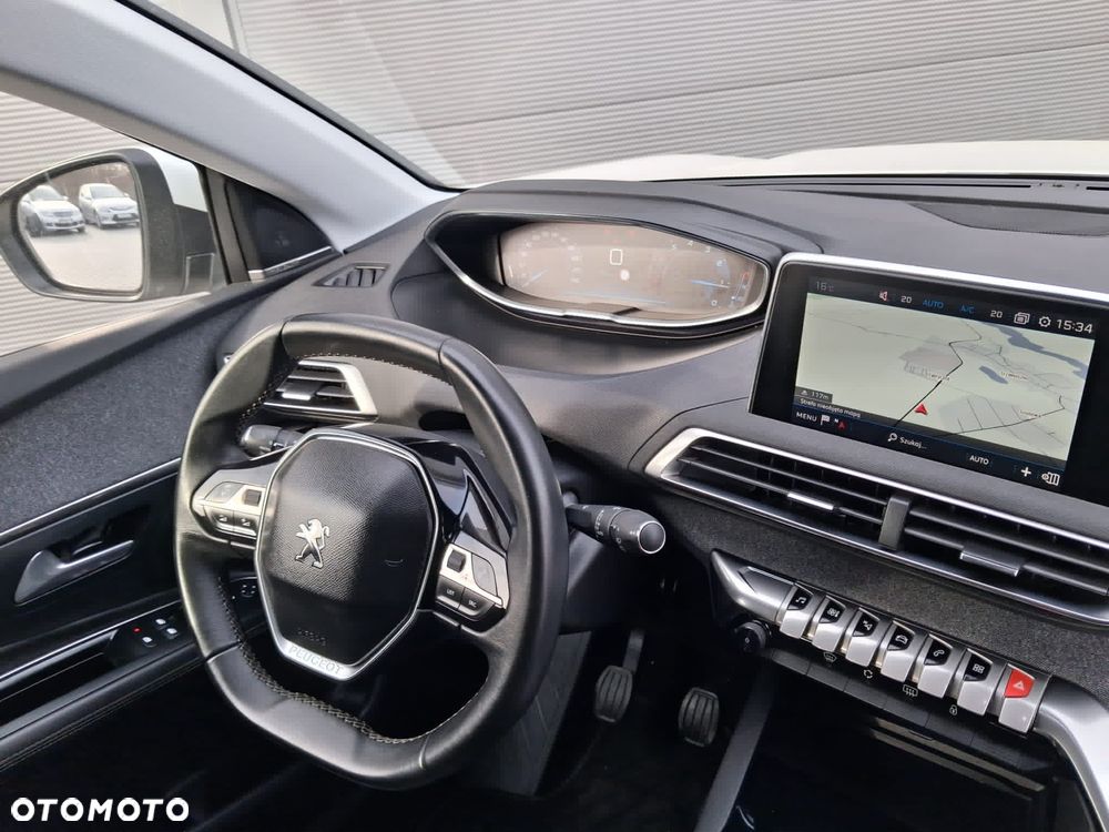 Peugeot 3008 PureTech 130 Stop & Start GPF Allure Business-Paket - 14