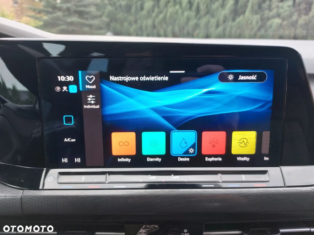 Volkswagen Golf VIII 2.0 TSI GTI DSG - 33