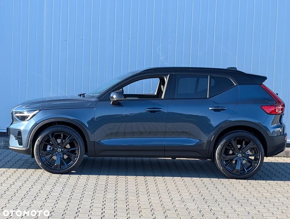 Volvo XC 40 B4 AWD Ultimate Dark - 15