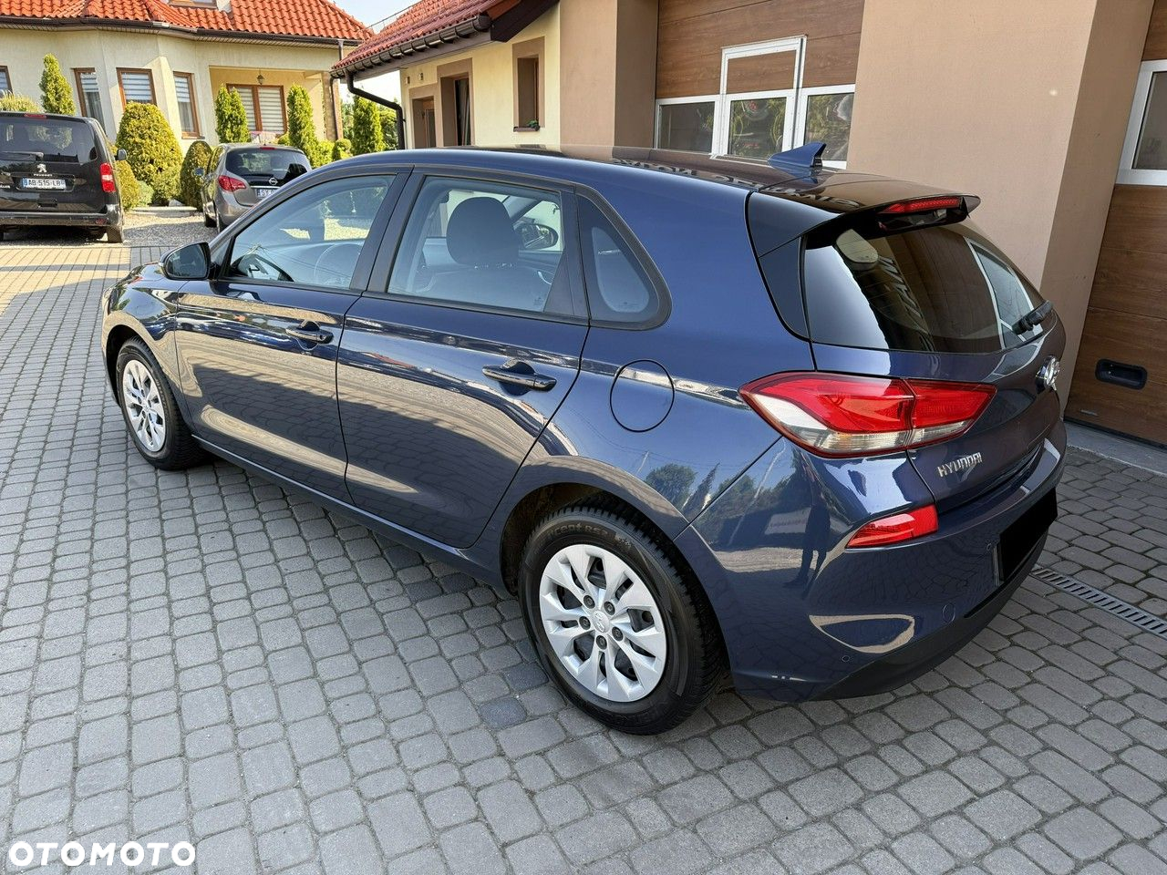 Hyundai i30 1.4 Pure - 10