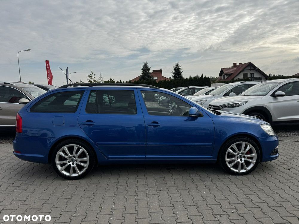 Skoda Octavia 2.0 TDI RS DSG - 5