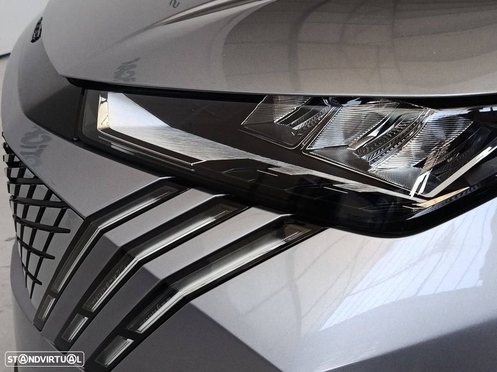 Peugeot 5008 1.2 Hybrid Allure e-DCS6 - 25