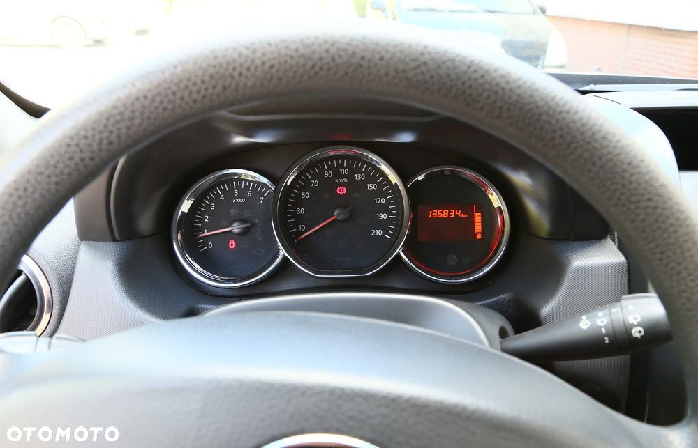 Dacia Duster 1.6 SCe S&S - 15