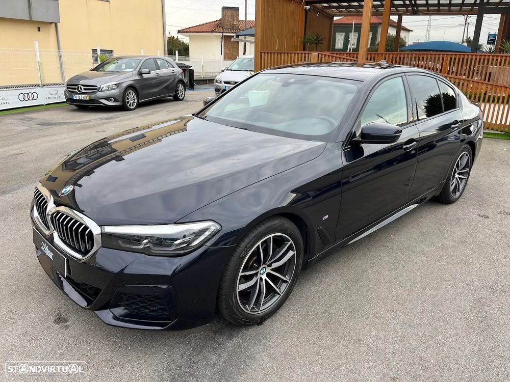 BMW 520 d Pack Desportivo M Auto - 43
