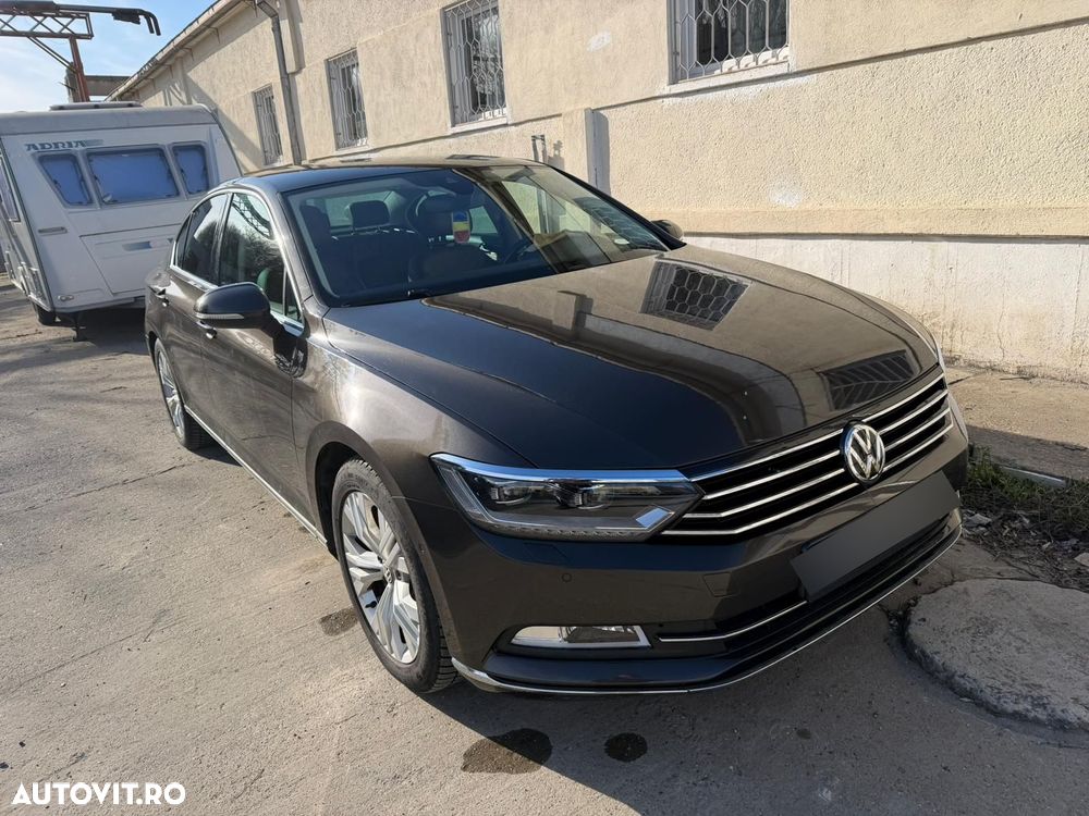 Volkswagen Passat 2.0 TDI DSG Highline - 7