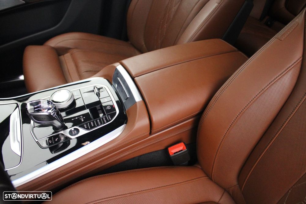 BMW X5 45 e xDrive Pack M - 50