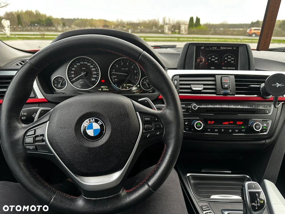 BMW Seria 3 320i Sport-Aut Sport Line - 5
