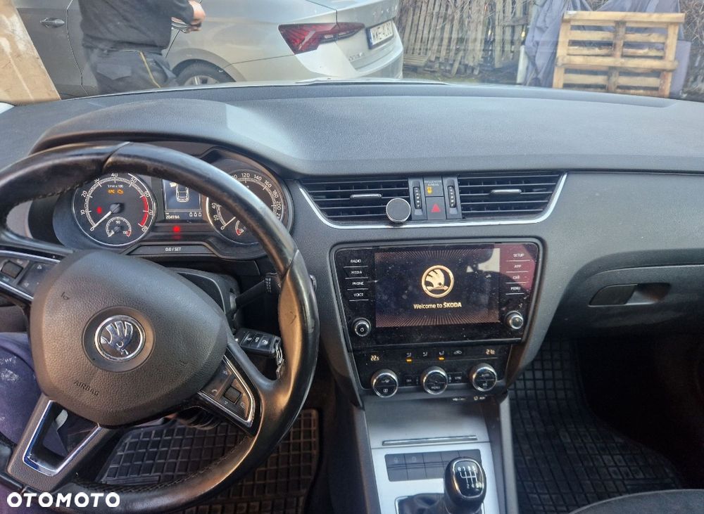 Skoda Octavia 1.4 TSI Active - 8